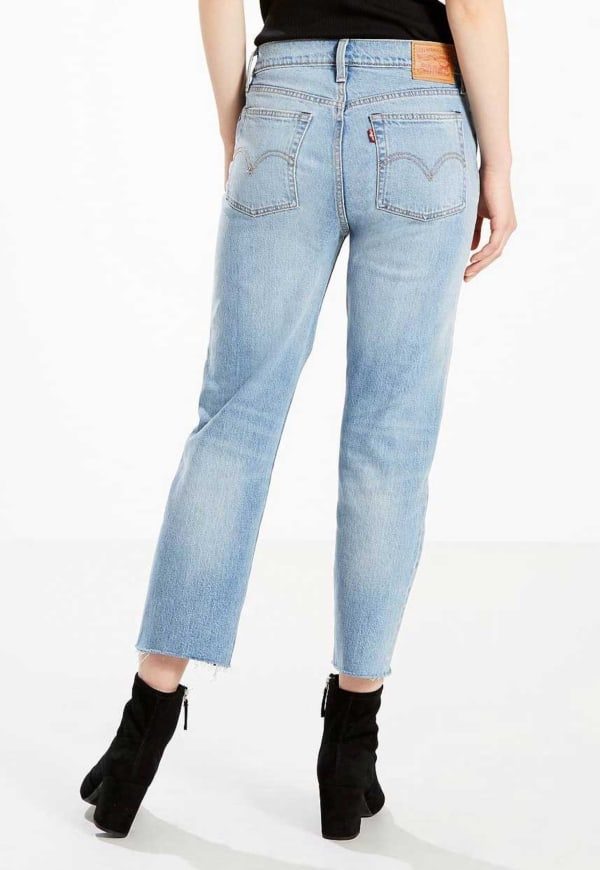 levis wedgie straight rough tide